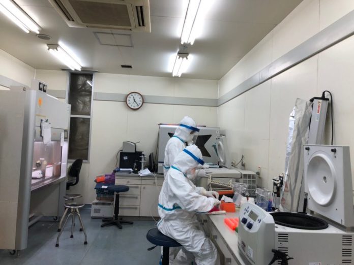 Nghị quyết của Chính phủ về việc điều chuyển thuốc, vật tư, sinh phẩm đã mua từ nguồn ngân sách nhà nước cho phòng, chống dịch COVID-19 sang nguồn thu dịch vụ khám bệnh, chữa bệnh