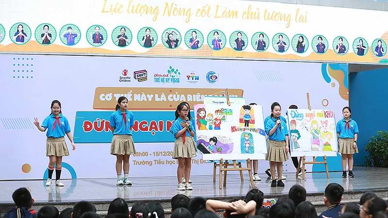 Nữ sinh tiểu học tổ chức sự kiện nâng cao kỹ năng ngăn ngừa quấy rối