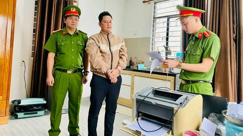 Khởi tố, bắt tạm giam lãnh đạo Công ty Cổ phần tài chính Vietnam Capital