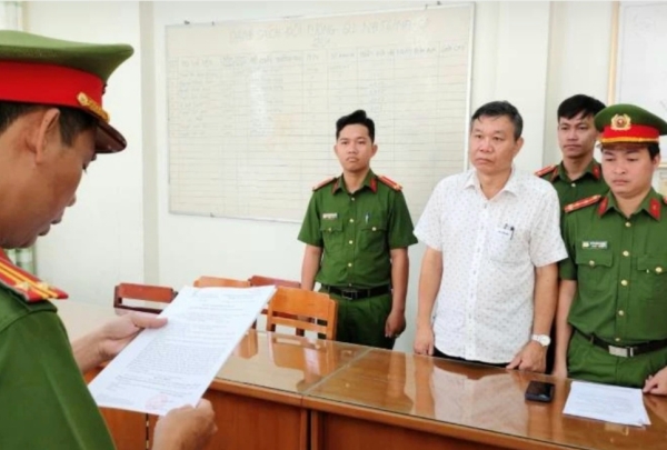 Bắt tạm giam nguyên giám đốc gây thất thoát tiền nhà nước