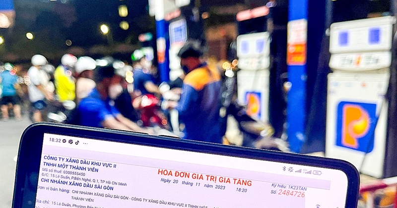 Thực hiện nghiêm quy định về hóa đơn điện tử trong hoạt động kinh doanh xăng dầu