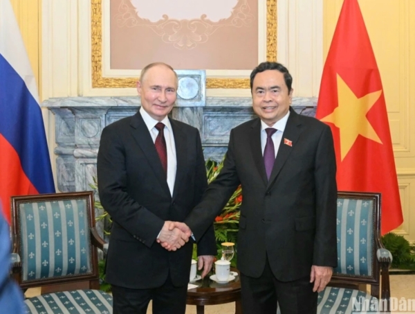Chủ tịch Quốc hội Trần Thanh Mẫn hội kiến Tổng thống Liên bang Nga Vladimir Putin