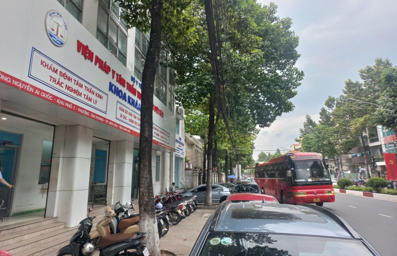 Chữa bệnh 