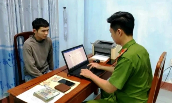 Bắt đối tượng trộm hàng trăm triệu đồng ở khách sạn tại TP Hồ Chí Minh rồi trốn ra Huế