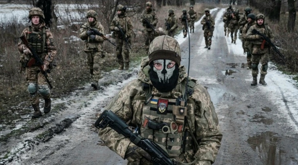 Nga và Ukraine báo động về mối đe dọa tên lửa và thiết bị bay không người lái