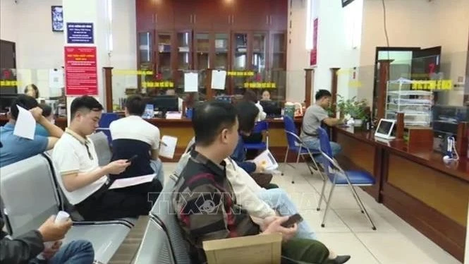 Trách nhiệm của cơ quan tiếp nhận hồ sơ và giải quyết thủ tục đăng ký đất đai