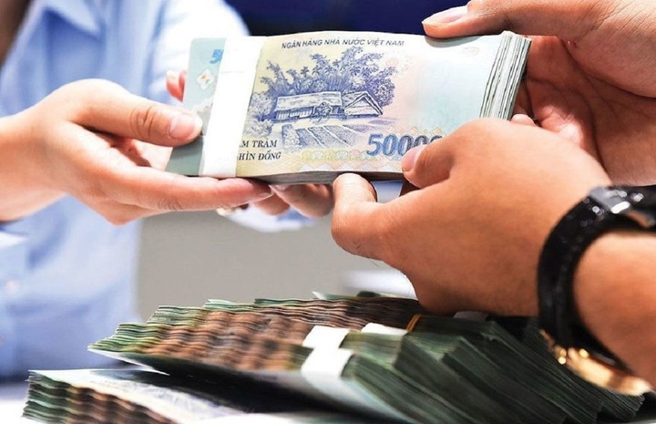 Tiền gửi ngân hàng có phải xuất hóa đơn?