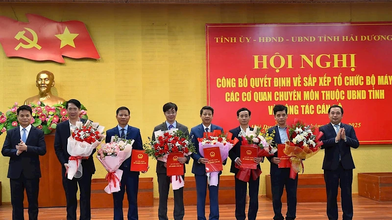 Hải Dương công bố quyết định bổ nhiệm lãnh đạo 5 sở hợp nhất