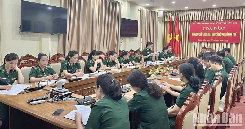 Những bông hồng mang quân hàm xanh nơi biên cương xứ Lạng