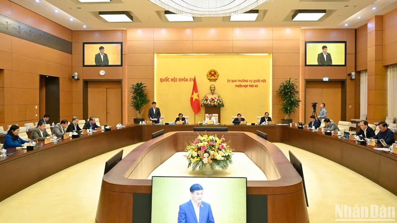 Đề xuất không áp thuế tiêu thụ đặc biệt với xăng dầu và điều hòa nhiệt độ
