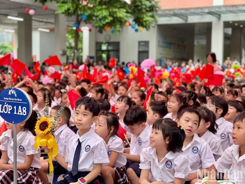 Miễn học phí tạo hiệu ứng tích cực với ngành giáo dục