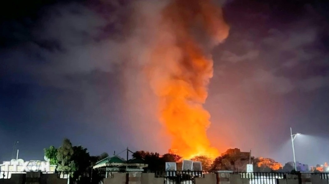 Mỹ không kích dữ dội các mục tiêu của phong trào Houthi tại Yemen