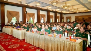 Gặp mặt 50 đại biểu Mẹ Việt Nam anh hùng, anh hùng lực lượng vũ trang