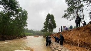 Tập trung ứng phó lũ đặc biệt lớn tại Khánh Hòa, Đắk Lắk và Gia Lai Tập trung ứng phó lũ đặc biệt lớn tại Khánh Hòa, Đắk Lắk và Gia Lai