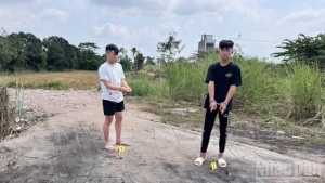 Tạm giữ 3 đối tượng hung hãn chém, đánh người cướp tài sản