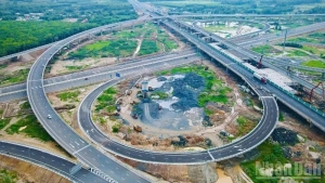 Khai thác nút giao Long Thành kết nối cao tốc và sân bay