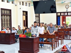 Trùm bất động sản Lê Thanh Hồng nhận án chung thân Trùm bất động sản Lê Thanh Hồng nhận án chung thân